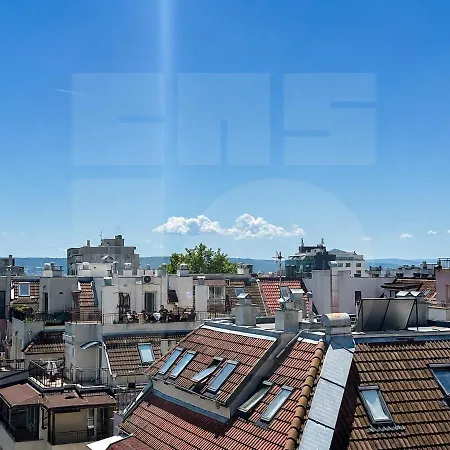 1br Rooftop Cityscape Apartamento *