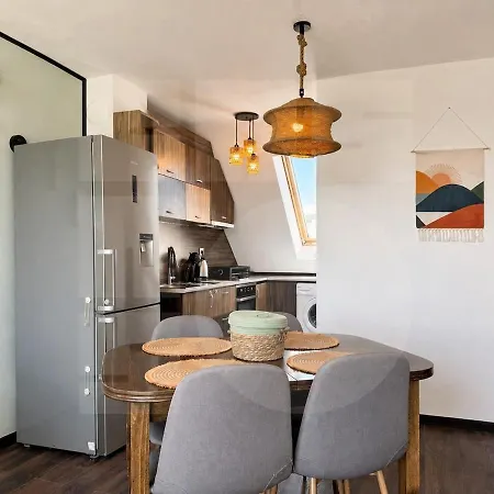 Apartment 1br Rooftop Cityscape Varna